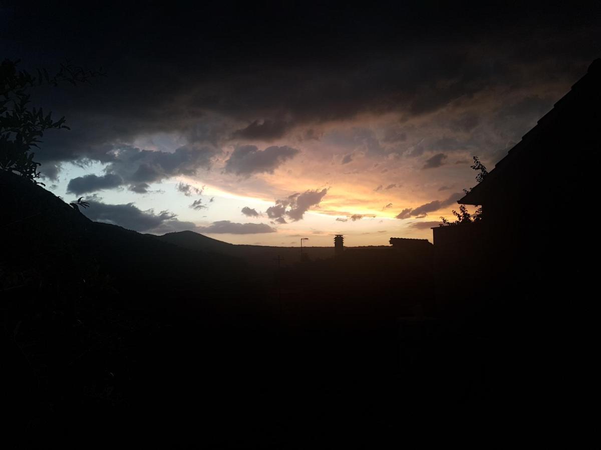 Kuca Za Odmor Dobrila Hotel Jelsa  Luaran gambar